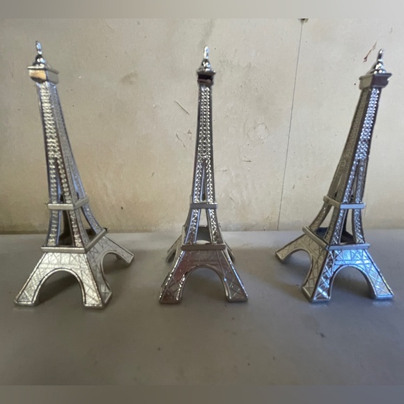 Decorations and Signs — Eiffel Tower Paris Themed Decor Bundle - Picture 9 of 14